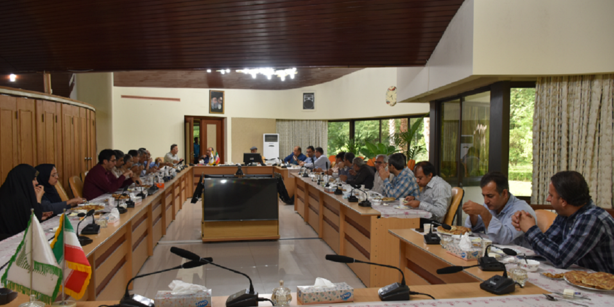 نشست هم اندیشی اعضای هیأت علمی و هیأت رئیسه پردیس نور برگزار شد