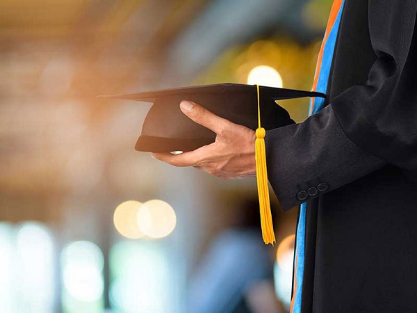 جلسه دفاع پایان نامه: فراز رادوش، گروه محیط زیست